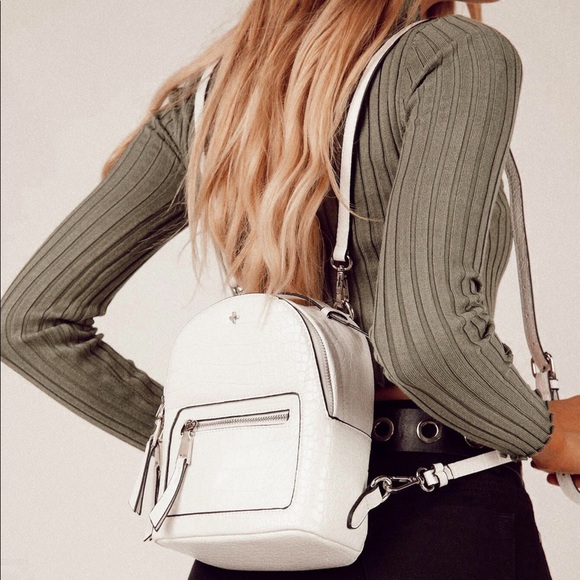 WHITE PRINCES POLLY BACK PACK - Picture 3 of 3